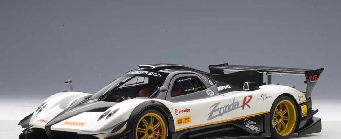 Pagani Zonda R/Revolution